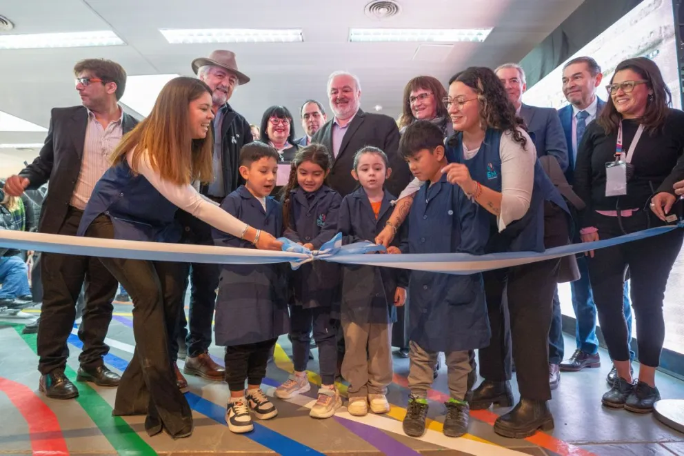 Quedó inaugurada la muestra EduCo: “La educación para esta gestión es una política de Estado”, dijo Macharashvili
