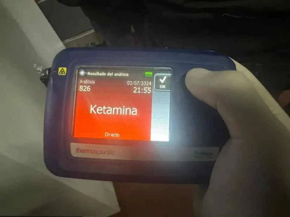 Tenían 20 litros de ketamina en bidones: bajaron en Retiro, "gambetearon" los scanners y fueron interceptados