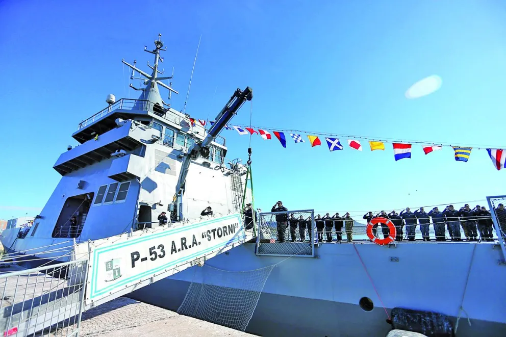 El buque “Almirante Storni” de la Armada Argentina puede ser visitado hoy también en el puerto de Comodoro