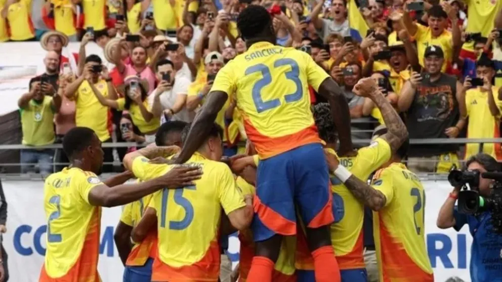 Con un polémico penal, la Selección argentina perdió ante Colombia por las Eliminatorias Sudamericanas