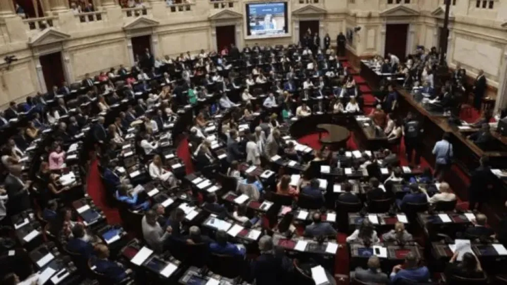 Jubilados: la UCR anunció posibles sanciones para los radicales que voten a favor del veto de Milei a la ley de jubilaciones