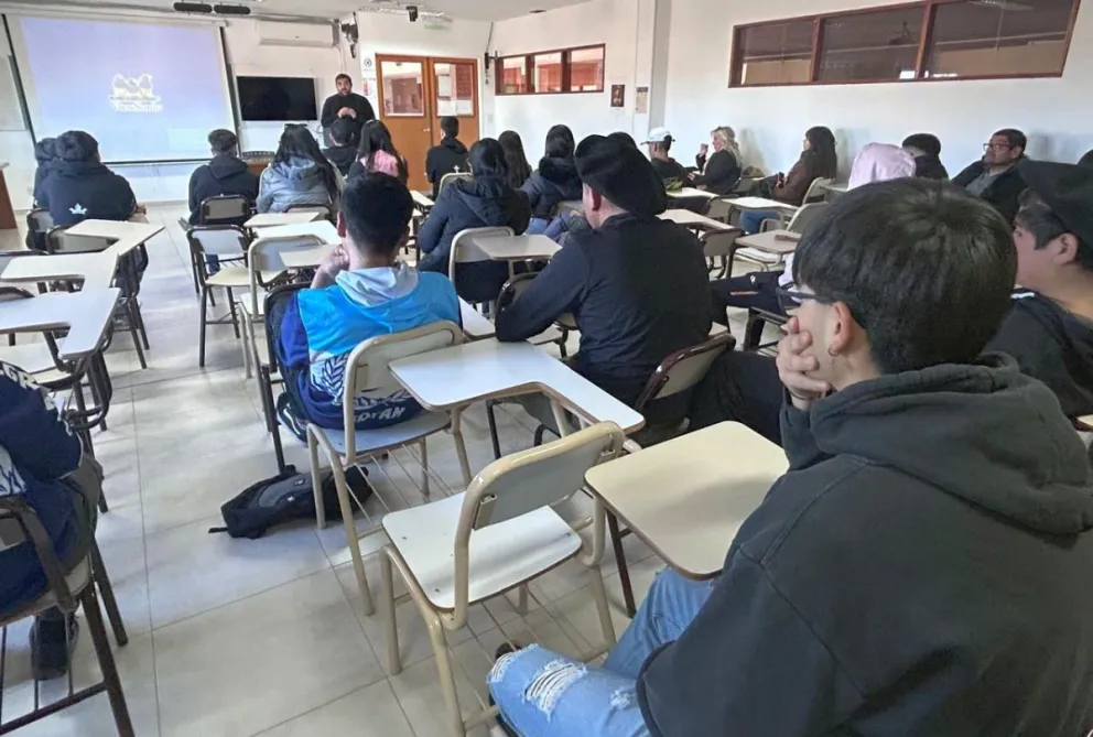 Inscripciones abiertas para el Curso Preuniversitario 2024 de la UTN y la UNPSJB