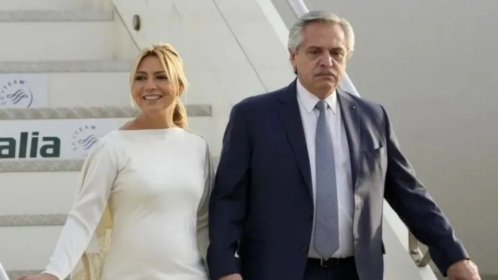 Fabiola Yañez debía entregar su teléfono celular en Madrid, pero no se presentó