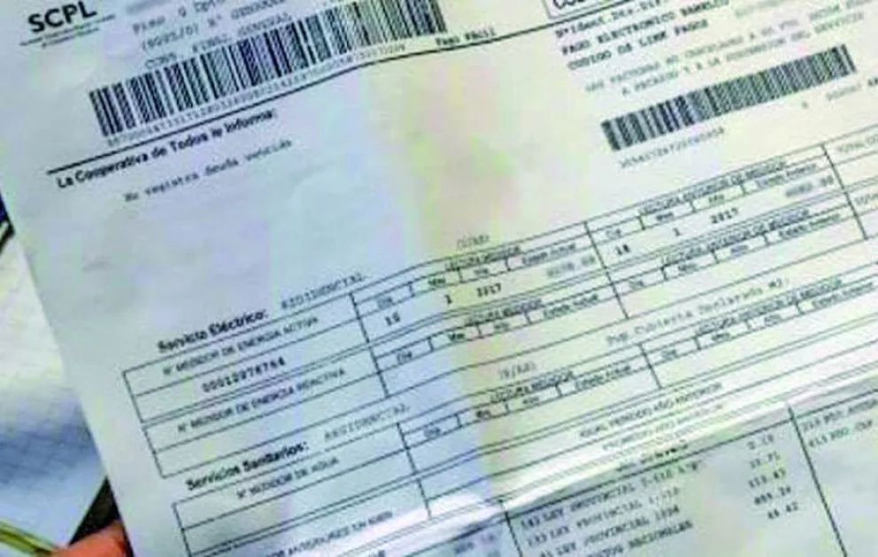Servicios: Desde Laprida siguen juntando firmas para presentar un amparo por las subas de tarifas