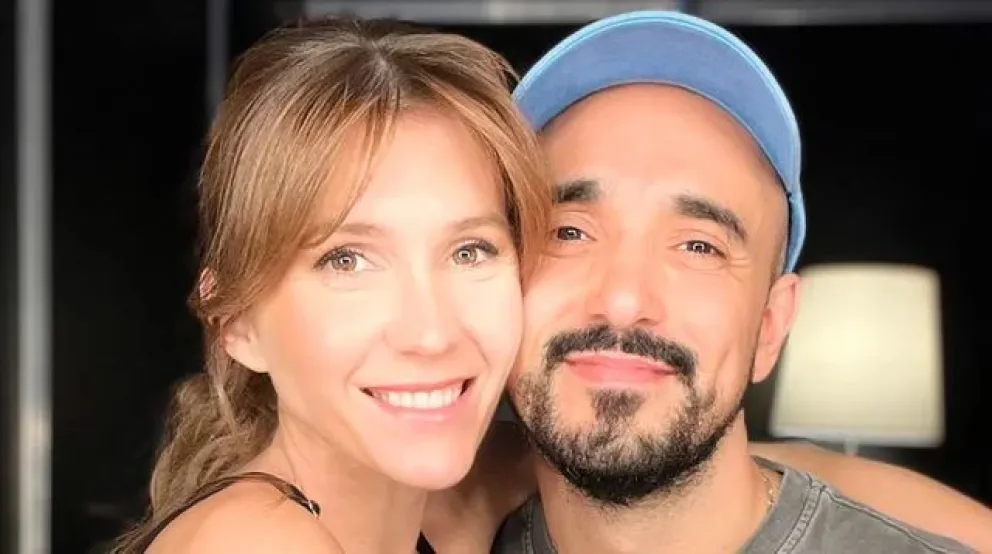 Abel Pintos anunció el nacimiento de su hija Rosario: "Se adelantó nuestra primavera"