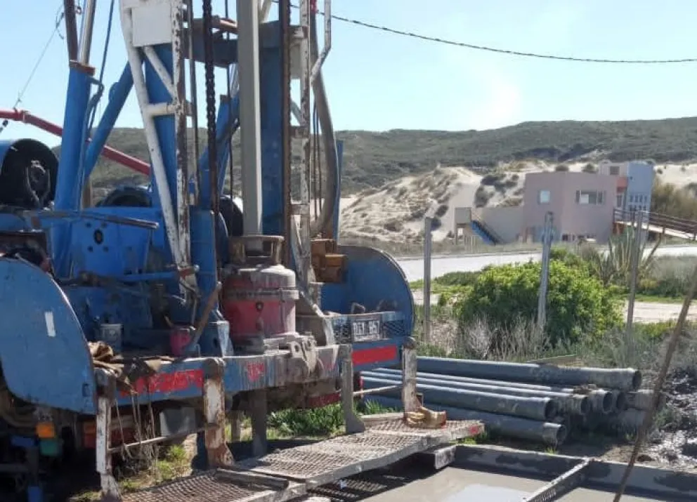 Puerto Pirámides: Provincia realiza tareas de captación de agua y mejoras eléctricas