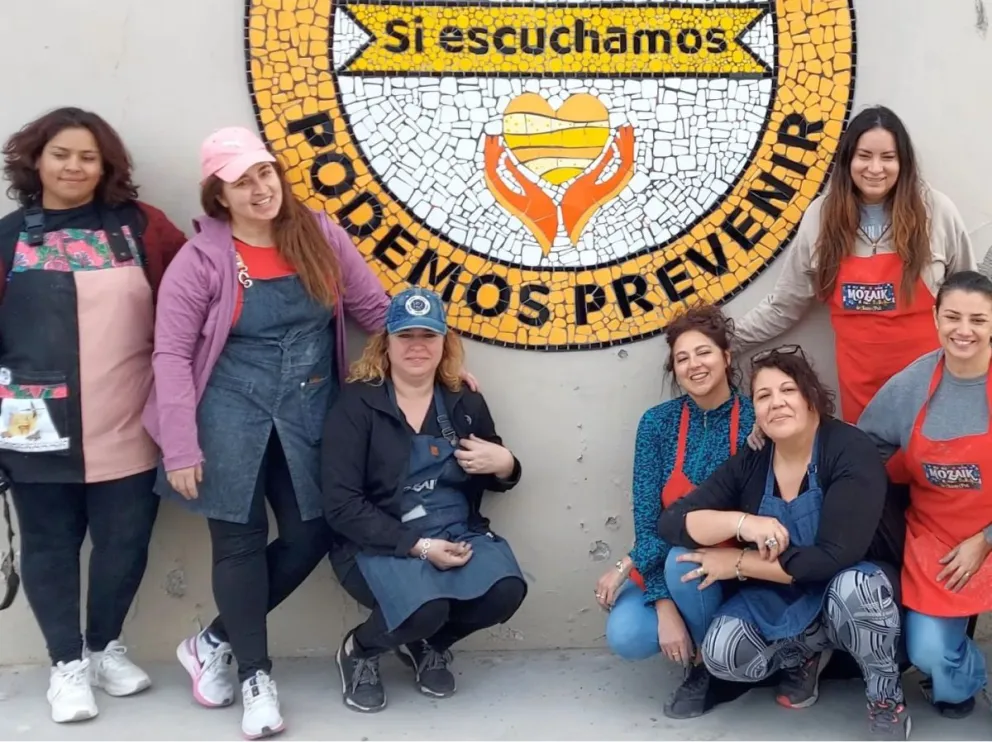 Instalaron un mural de mosaicos para la Prevención del Suicidio