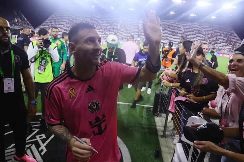 El regalo que le arrancó una sonrisa a Messi luego de su regreso triunfal con el Inter Miami