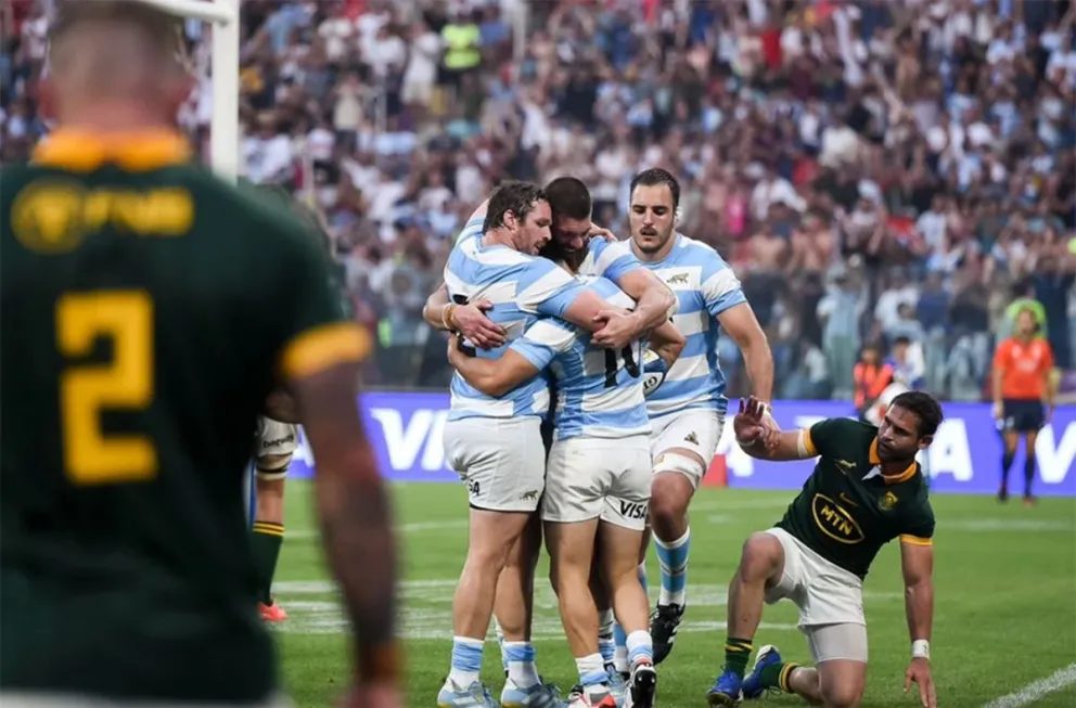 Los Pumas le ganaron a Sudáfrica y sueñan con el campeonato