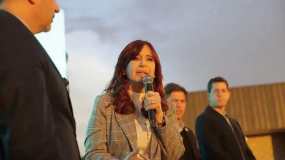 Cristina Kirchner lamentó el "desastre social" generado por el Gobierno y alertó: "El avance del narco es implacable"