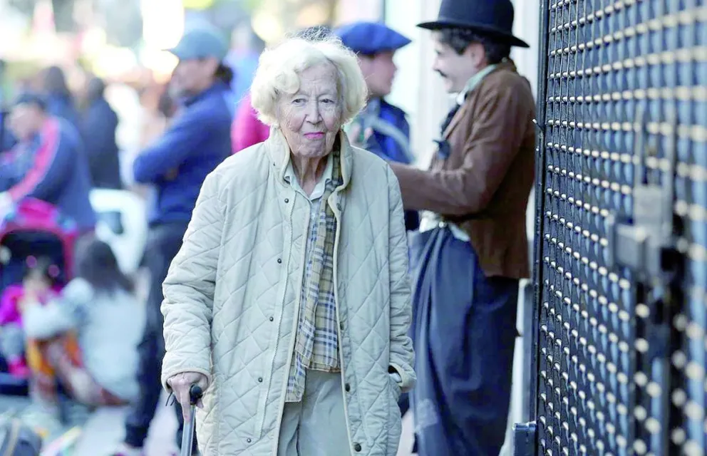Cómo quedan los haberes de los jubilados en octubre con la continuidad de la fórmula de Milei
