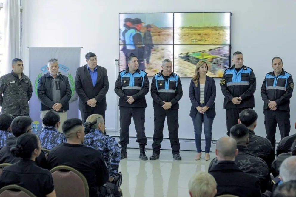 Efectivos de la Policía del Chubut cumplieron con el “II Curso de Intervenciones Carcelarias”