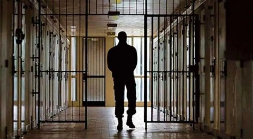 Crisis carcelaria: trasladan presos de Comodoro a Trelew