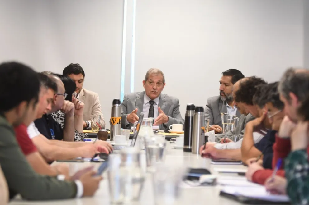 El Gobierno del Chubut logra amplio acuerdo en la paritaria con los gremios de educación