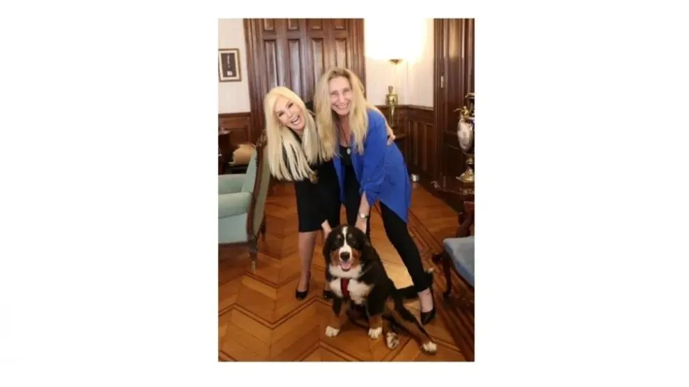 Karina Milei posteó una foto con Su y su perro Thor justo cuando se conocía el alarmante dato de la pobreza