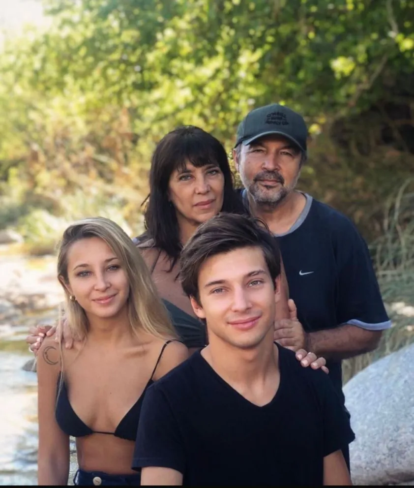 María Victoria Carballo nació en Comodoro Rivadavia hace 57 años y busca noticias de su familia biológica