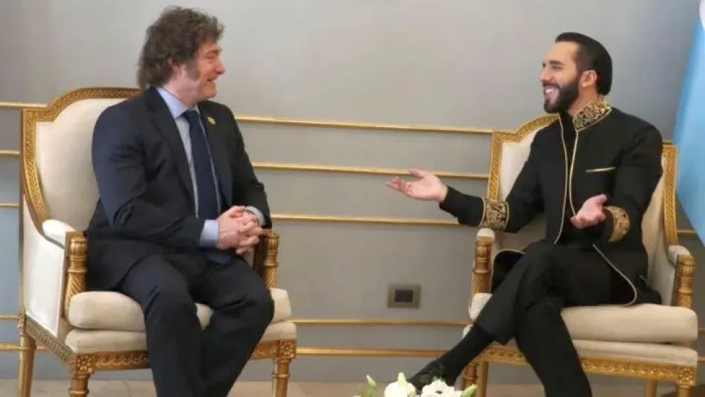 Nayib Bukele ya está en Argentina: se reunirá con Javier Milei