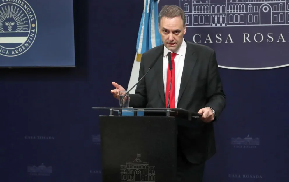 Adorni dijo que en el Gobierno no pueden creer que ahora “descubrieron a los pobres”