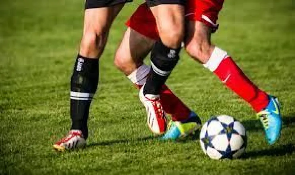 El fútbol de veteranos sigue en acción