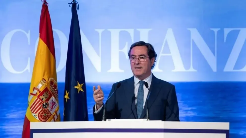 Empresarios españoles proponen pagar sueldos brutos y que los trabajadores abonen sus propias cargas