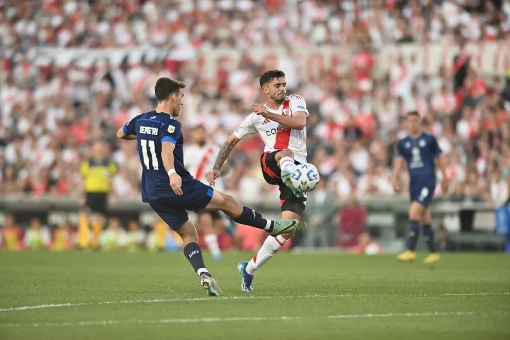 River perdió ante Talleres por la Liga Profesional y sufrió su primera derrota como local en lo que va del año