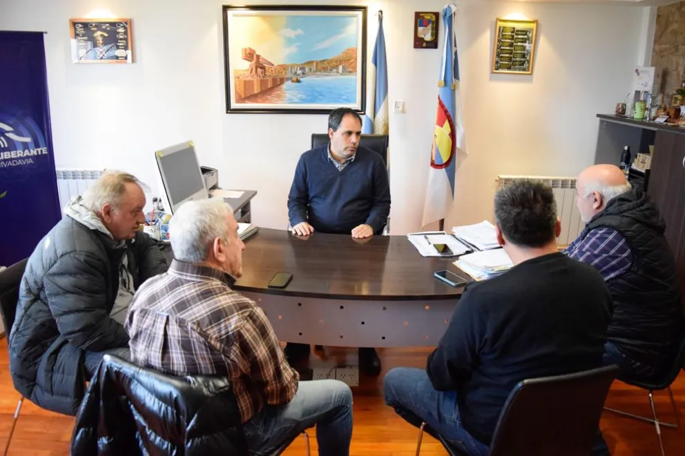 Avanzan en un proyecto para eximir del pago de la renovación del carnet a choferes bomberos