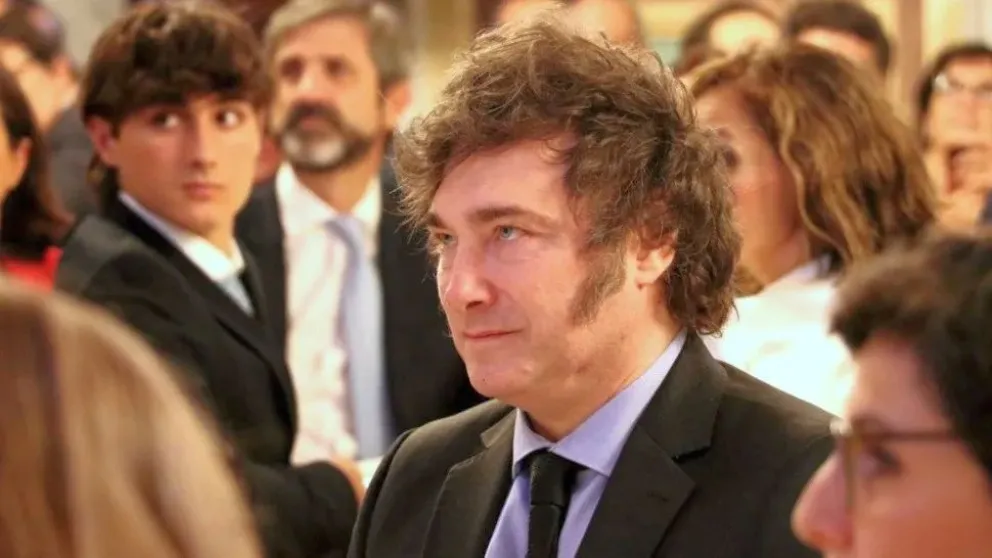 ES OFICIAL: El Gobierno vetó toda la ley de movilidad jubilatoria por ser "violatoria"