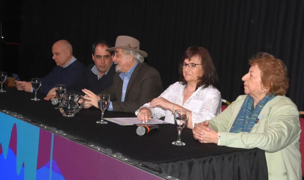 LIBRE Y GRATUITA: Se viene la XI Feria Internacional del Libro de Comodoro Rivadavia