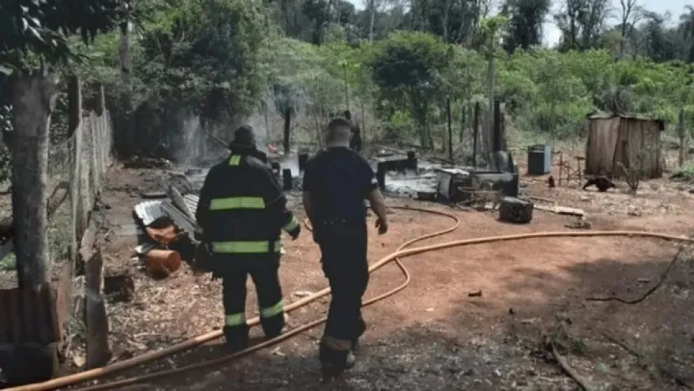 Tragedia en Misiones: dos niños fallecieron en un incendio