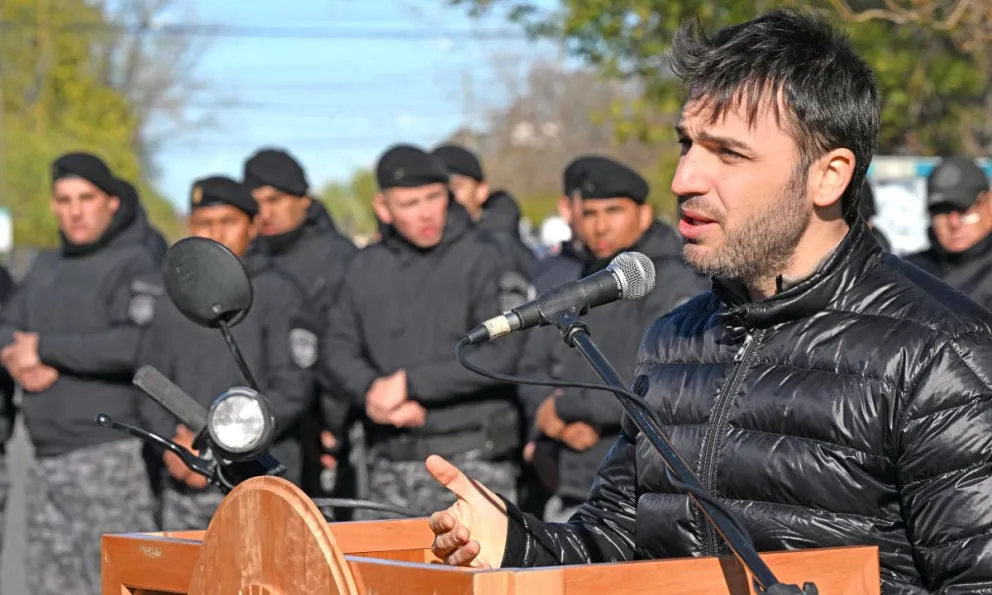 Torres participó del cierre del 2° Curso Básico de Operaciones Motorizadas del GRIM