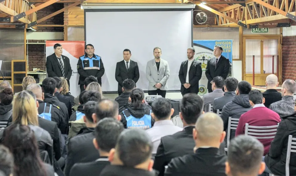 CANNABIS MEDICINAL: Provincia capacitó a la Policía del Chubut sobre normativas actuales
