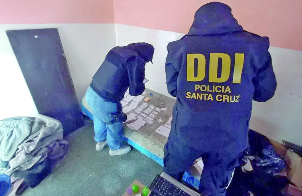 Dos detenidos por venta de medicamentos con recetas adulteradas en Caleta Olivia