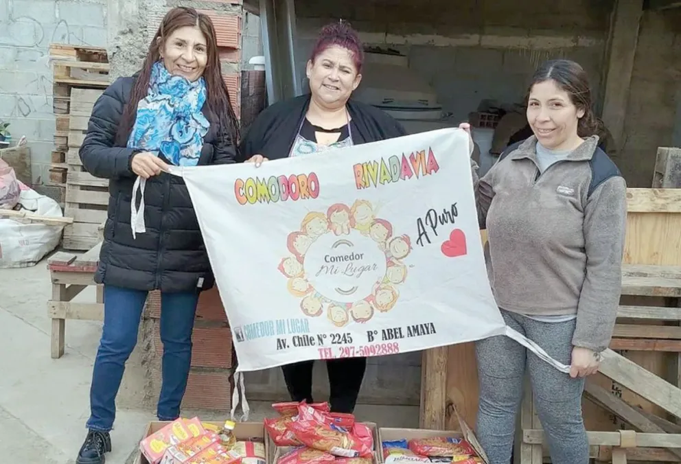 Buscan “padrinos y madrinas” para donar zapatillas a niños que asisten al comedor Mi Lugar