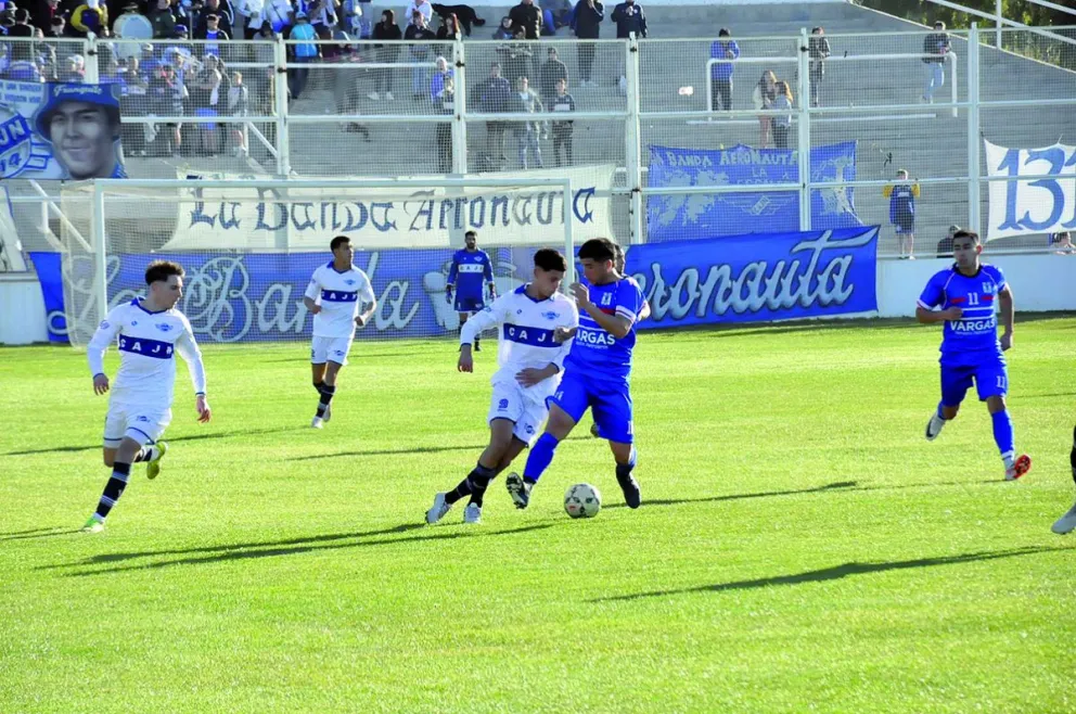 El Lobo va a km 27