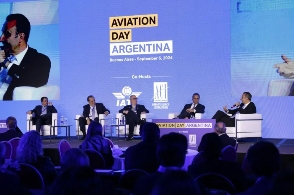Chubut mostró su potencial turístico aéreo en evento que reunió a expertos de esa industria