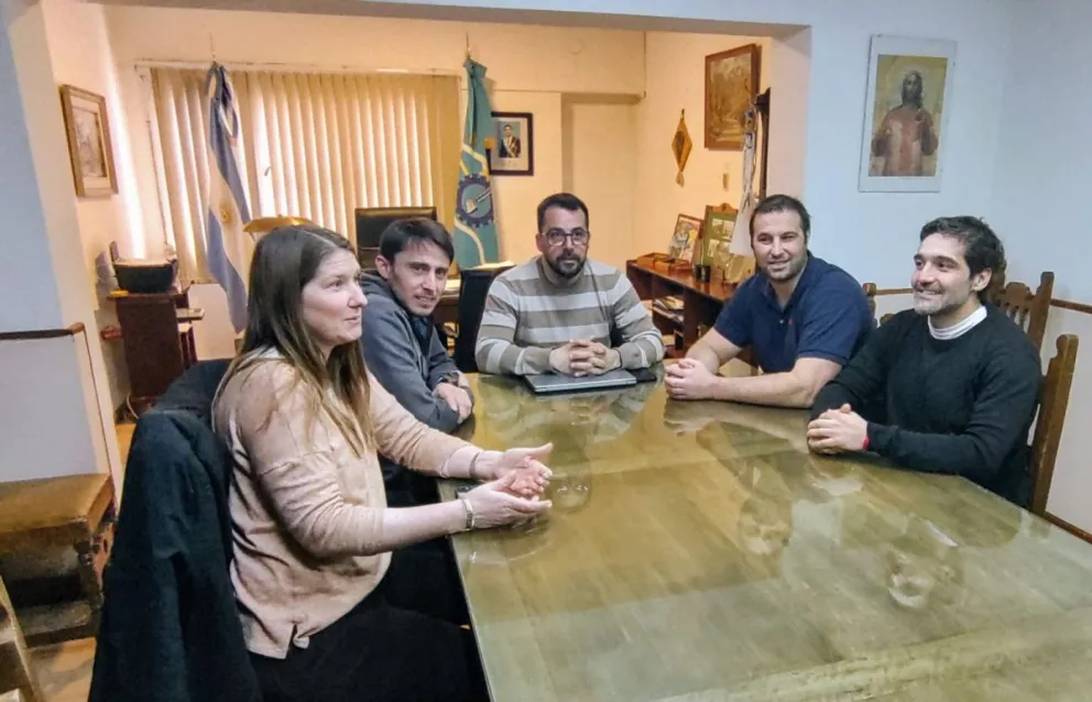 El Gobierno anunció la creación del Área Natural Protegida "Túneles de Hielo" en Esquel
