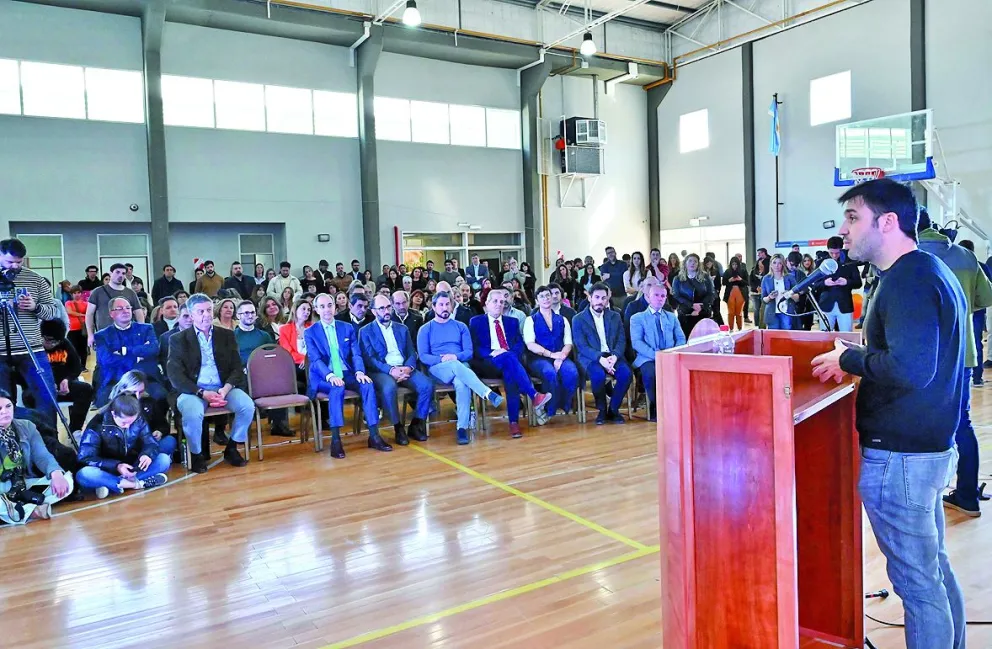 El gobernador presentó los avances del Plan de Fortalecimiento Educativo que permitió recuperar la calidad académica en Chubut
