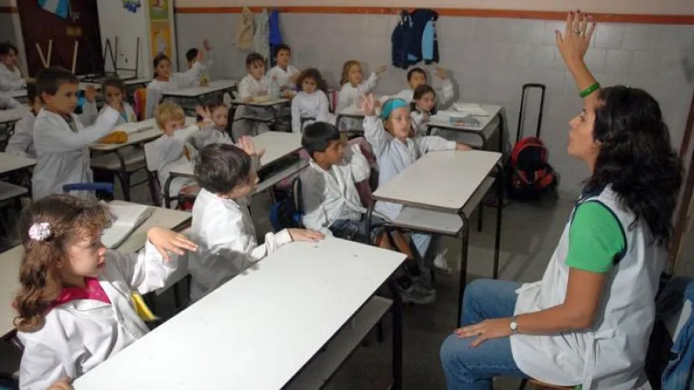 Argentina tiene docentes más jóvenes que el promedio latinoamericano