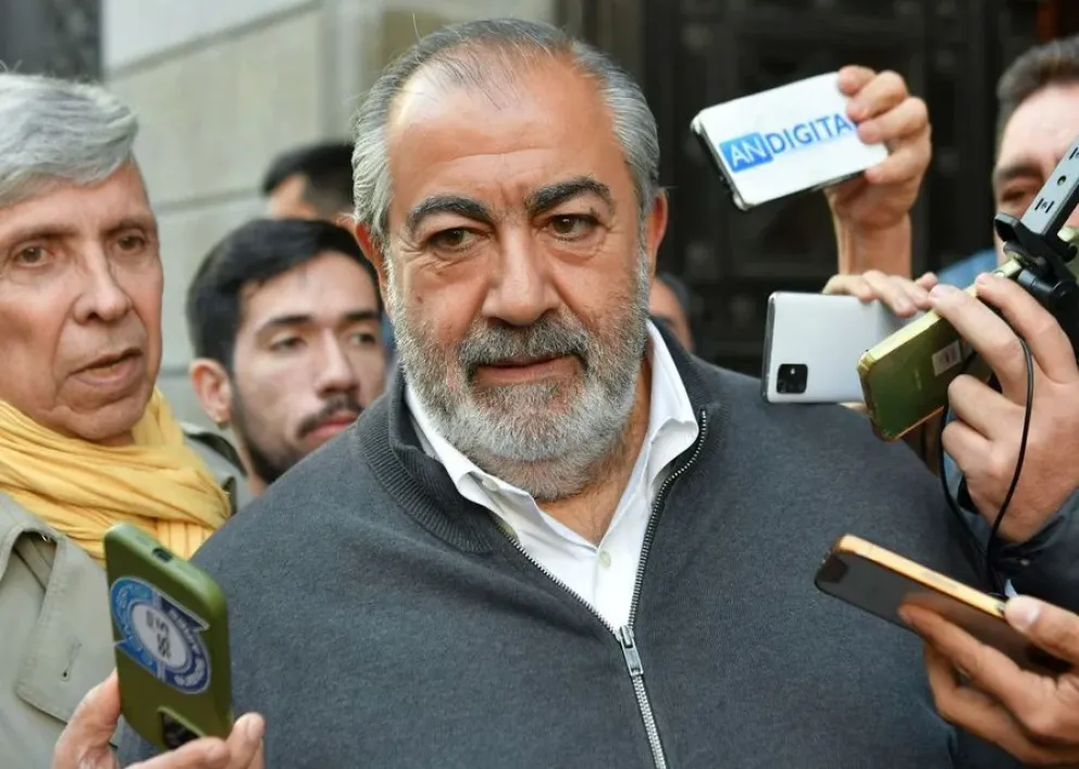Tras reunirse con el Gobierno, Daer admitió que la reforma laboral "ya está hecha"