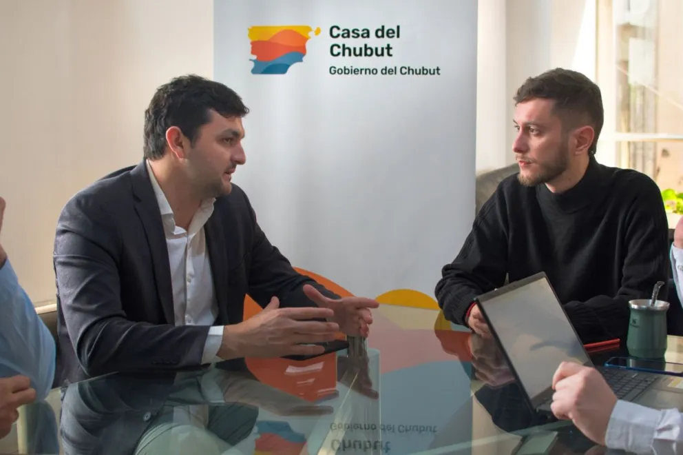 Secretaría de Trabajo y Casa del Chubut preparan programa de inserción laboral juvenil