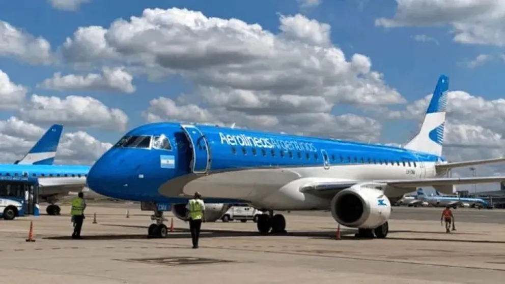 El Gobierno declaró a Aerolíneas Argentinas "sujeta a privatización"
