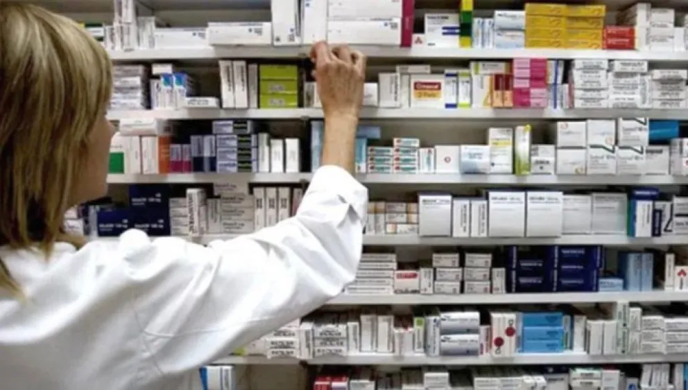 El Gobierno le permitirá a las provincias importar medicamentos