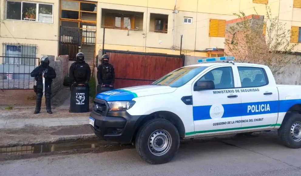 Rawson: La Policía del Chubut secuestró un vehículo vinculado con el robo a una concesionaria
