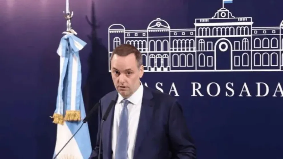 Adorni cruzó a Solano por la polémica de los fondos para el Foro de Madrid en el ex CCK: "Pareces un despechado troglodita"