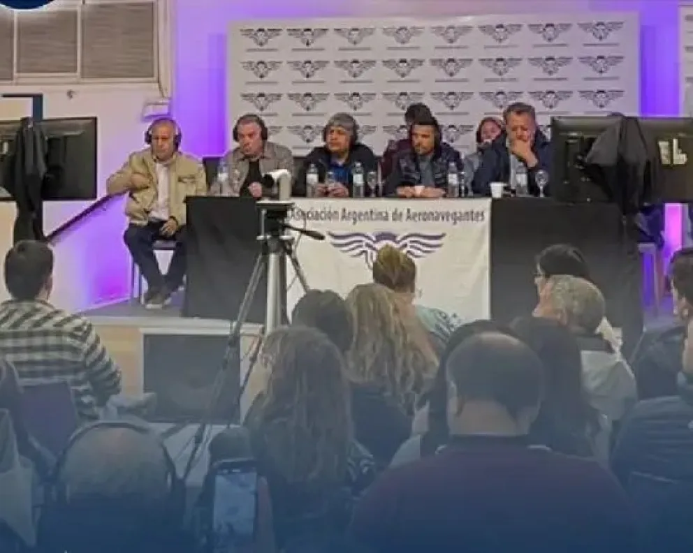Los pilotos anuncian acciones legales contra la reglamentación de la ANAC