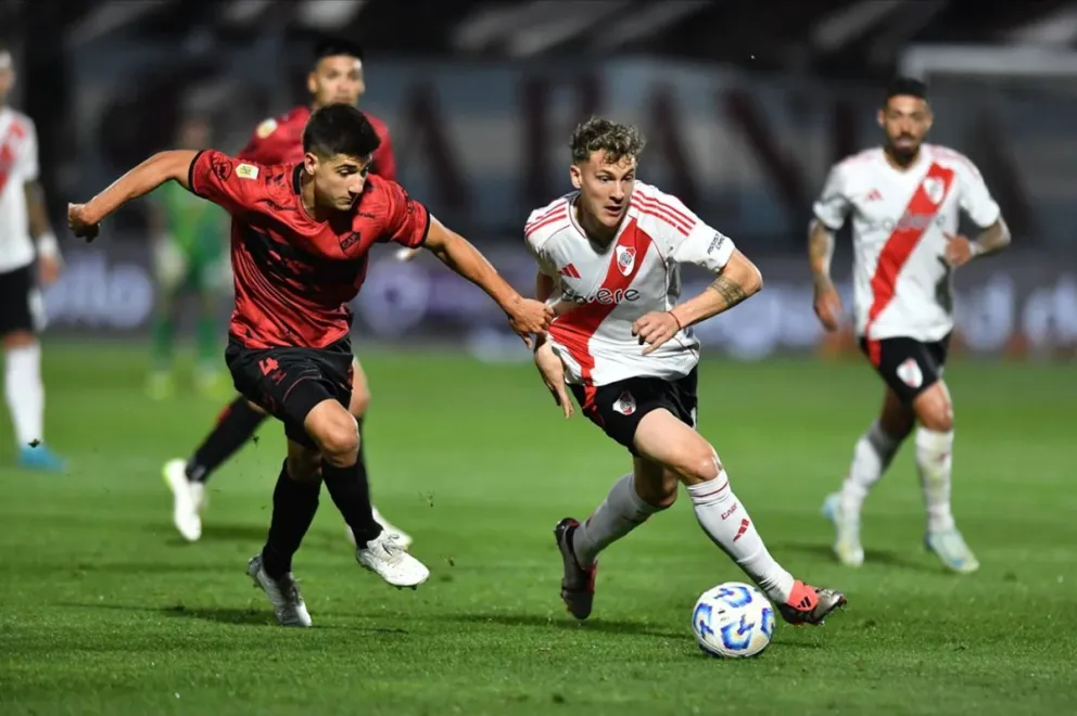 River empató con Platense y quedó lejos del líder de la Liga Profesional