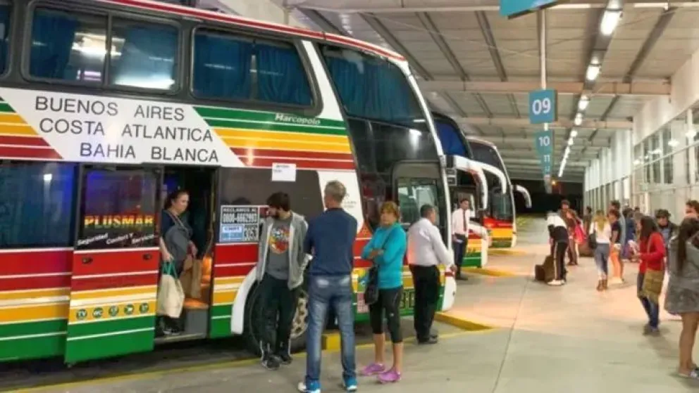 El Gobierno oficializó la desregulación del transporte automotor de media y larga distancia