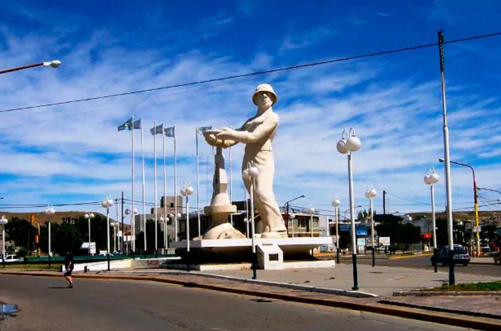 Espectacular saqueo de locales en el “Paseo de Compras Caleta”
