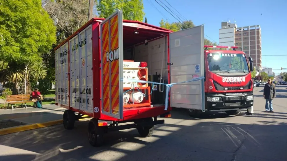 Bomberos modernizan dotación de vehículos y su capacidad operativa de emergencias