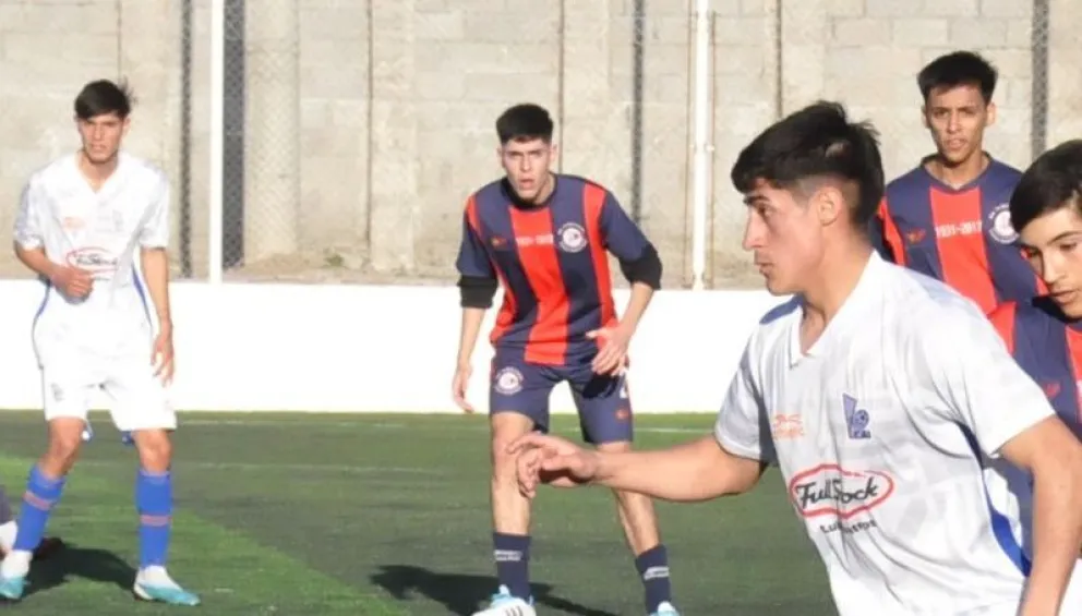 Torneo Regional de Futbol: CAI y Ameghino se medirán el sábado